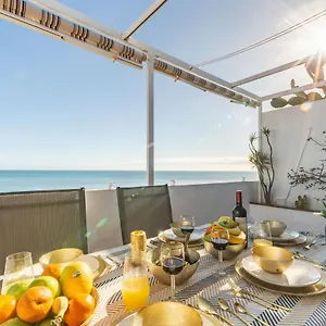  Apartamento Homeabroad - ático Deluxe With Free Parking España
